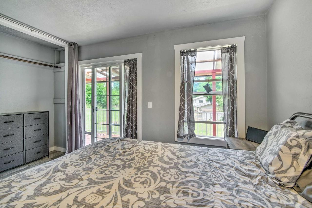 Cozy North Bend Getaway Near Dunes And Ocean! Lakeside Extérieur photo